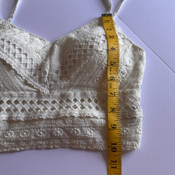 Rebellion Women's Size S White Lace Crop Cami Top Smocked V-neck Sleeveless - Picture 14 of 16